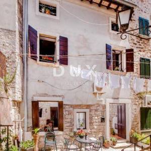 ISTRA, ROVINJ - Apartman u srcu grada 70 metara od mora!