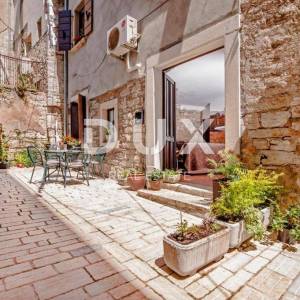 ISTRA, ROVINJ - Apartman u srcu grada 70 metara od mora!