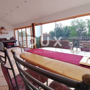 ISTRA, ROVINJ - Apartmanska kuća na samo 40m od mora!