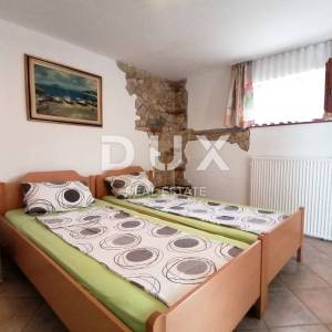 ISTRA, ROVINJ - Apartmanska kuća na samo 40m od mora!