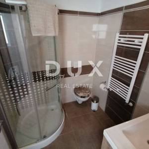 ISTRA, ROVINJ Apartmanska kuća na samo 40m od mora!