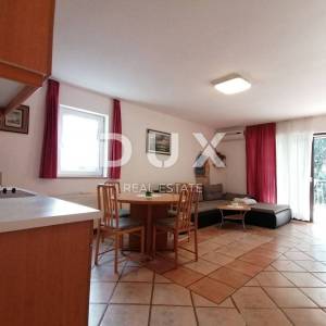 ISTRA, ROVINJ Apartmanska kuća na samo 40m od mora!