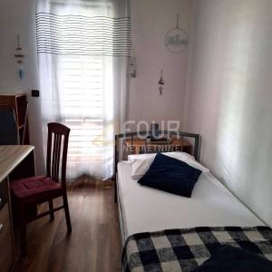 Istra, Rovinj - centar, 81m2, 2s+db, 2 lođe i 2 terase