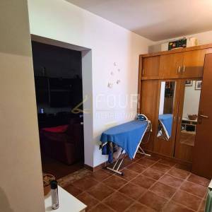 Istra, Rovinj, etaža s dva stana, 140m2, okućnica