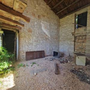 ISTRA, ROVINJ - Impresivna starina na prostranom imanju