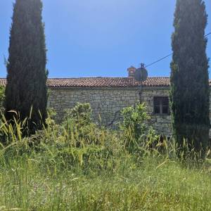 ISTRA, ROVINJ - Impresivna starina na prostranom imanju