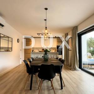 ISTRA, ROVINJ - Moderna novogradnja s bazenom