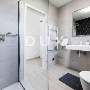 ISTRA, ROVINJ - Moderna prizemnica s bazenom 800 metara od mora
