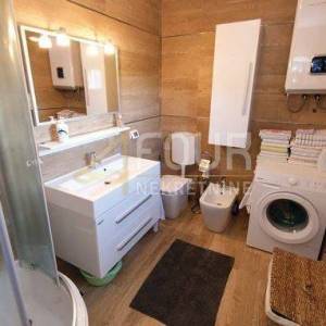 Istra, Rovinj, moderna prizemnica s bazenom