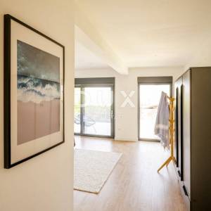 ISTRA, ROVINJ - Moderna vila s bazenom