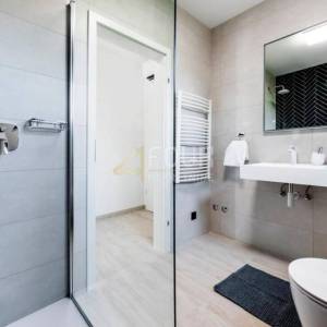 Istra, Rovinj, novogradnja, prizemnica s bazenom
