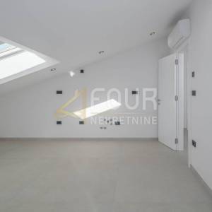 Istra, Rovinj, novogradnja, 202.73m2, dvoetažni 4s+db, pogled na more