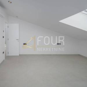 Istra, Rovinj, novogradnja, 202.73m2, dvoetažni 4s+db, pogled na more