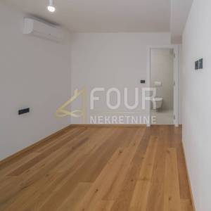 Istra, Rovinj, novogradnja, 202.73m2, dvoetažni 4s+db, pogled na more