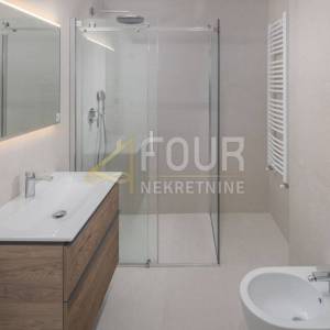 Istra, Rovinj, novogradnja, 202.73m2, dvoetažni 4s+db, pogled na more