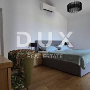 ISTRA, ROVINJ - Novoizgrađena vila s bazenom i dodatnim apartmanom, rub naselja