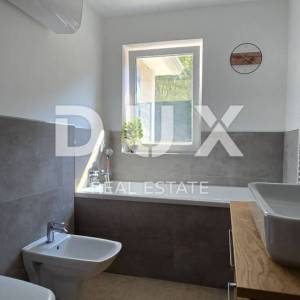 ISTRA, ROVINJ - Novoizgrađena vila s bazenom i dodatnim apartmanom, rub naselja