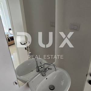 ISTRA, ROVINJ - Novoizgrađena vila s bazenom i dodatnim apartmanom, rub naselja
