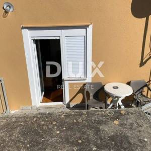 ISTRA , ROVINJ Obiteljska kuća sa pogledom na more