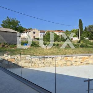 ISTRA, ROVINJ, OKOLICA - Predivna novogradnja nedaleko Rovinja