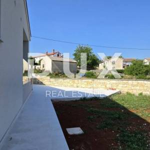 ISTRA, ROVINJ, OKOLICA - Predivna novogradnja nedaleko Rovinja
