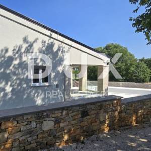 ISTRA, ROVINJ, OKOLICA - Predivna novogradnja nedaleko Rovinja