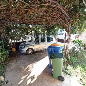 ISTRA-ROVINJ-Predivna dvojna kuća s 2 odvojena stana i okućnicom