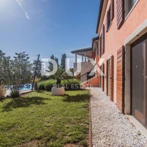 ISTRA, ROVINJ - Prostrana vila s velikim građevinskim zemljištem