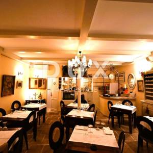 ISTRA, ROVINJ - Restoran na neponovljivoj lokaciji!
