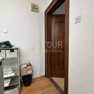 Istra, Rovinj - sami centar, 29.70m2 stan + tavan 16.50m2