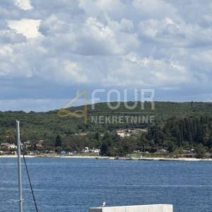 Istra, Rovinj - sami centar, 29.70m2 stan + tavan 16.50m2