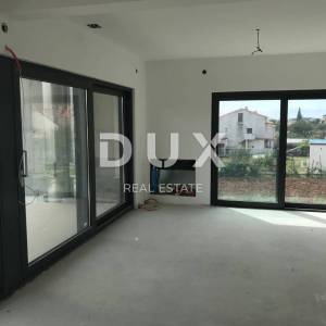 ISTRA, ROVINJ - samostojeća ekskluzivna villa - novogradnja s bazenom! PRILIKA!