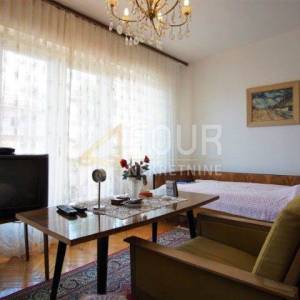 Istra, Rovinj, samostojeća kuća 440m2, okućnica 420m2