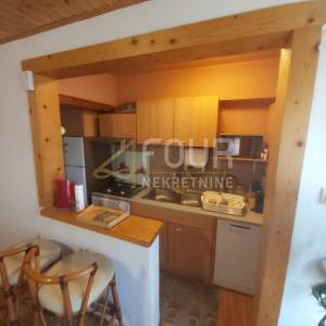 Istra, Rovinj, samostojeća kuća 440m2, okućnica 420m2