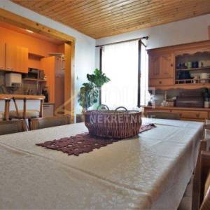 Istra, Rovinj, samostojeća kuća 440m2, okućnica 420m2