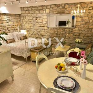 ISTRA, ROVINJ - Šarmantni studio na izvanrednoj lokaciji!!