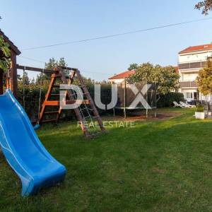 ISTRA, ROVINJ - Stan 3 stambene jedinice i predivnim vrtom
