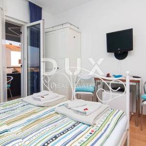 ISTRA, ROVINJ - Stan 3 stambene jedinice i predivnim vrtom