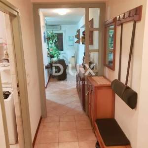 ISTRA- ROVINJ , trosoban stan s vrtom u blizini centra