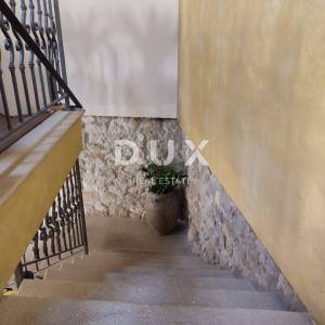 ISTRA, ROVINJ - Unikatna kuća drugi red do mora!
