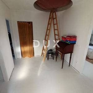 ISTRA-ROVINJ-Veliki 2SS+DB stan s pogledom na more u visokoj roh-bau izvedbi