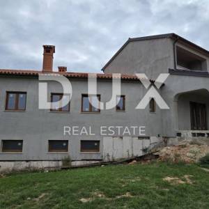 ISTRA, ROVINJ - Vila u izgradnji s prostranom okućnicom