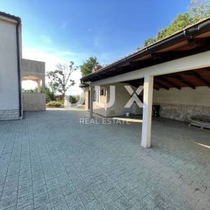 ISTRA, ROVINJSKO SELO - Predivna kuća s otvorenim pogledom na more