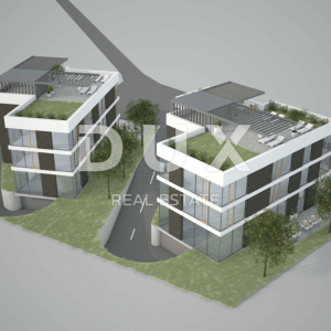 ISTRA, SAVUDRIJA - Građevinsko zemljište 500 metara od mora, prilika za investitore!