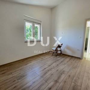 ISTRA, ŠIŠAN - Apartmanska kuća s dvije stambene jedinice i pomočnim objektom