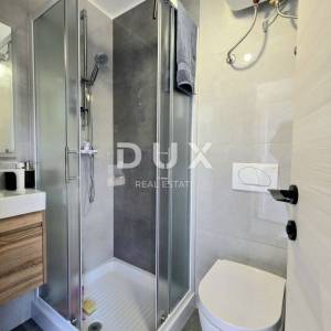 ISTRA, ŠIŠAN - Apartmanska kuća s dvije stambene jedinice i pomočnim objektom