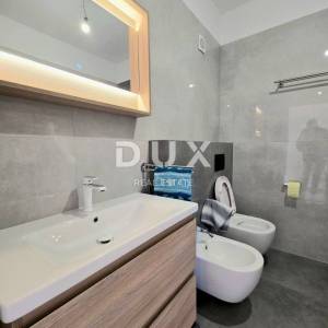 ISTRA, ŠIŠAN - Apartmanska kuća s dvije stambene jedinice i pomočnim objektom