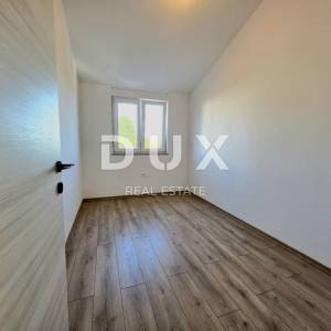 ISTRA, ŠIŠAN - Apartmanska kuća s dvije stambene jedinice i pomočnim objektom