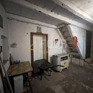 Istra, Šišan, autohtona istarska kamena kuća
