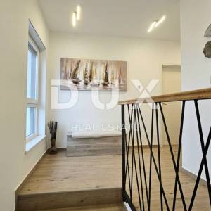 ISTRA, ŠIŠAN - Moderna dvojna vila smještena na mirnoj lokaciji